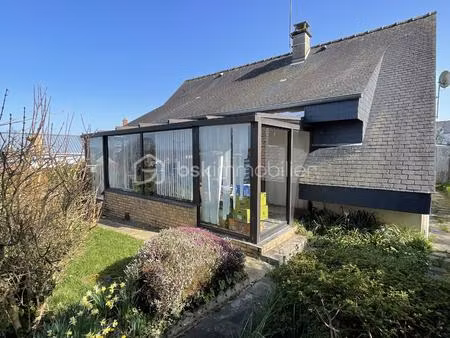 maison traditionnelle de 74 m² à lecousse