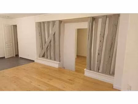 location appartement 2 pièces à livarot-pays-d'auge (14140) : à louer 2 pièces / 43m² liva