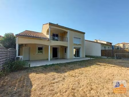 location maison à bouguenais (44340) : à louer / 155m² bouguenais