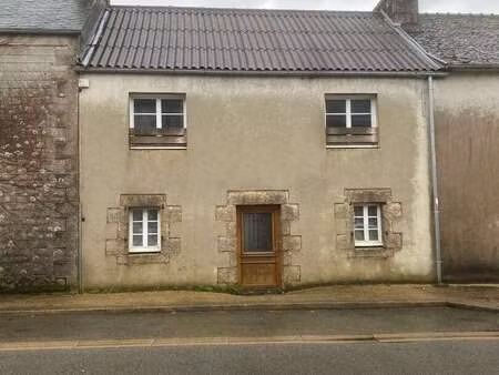 vente maison à plounéour-ménez (29410) : à vendre / 70m² plounéour-ménez