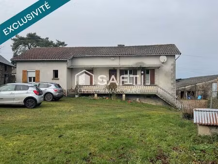 corps de ferme en pierre à réinventer  au fond d’une impasse