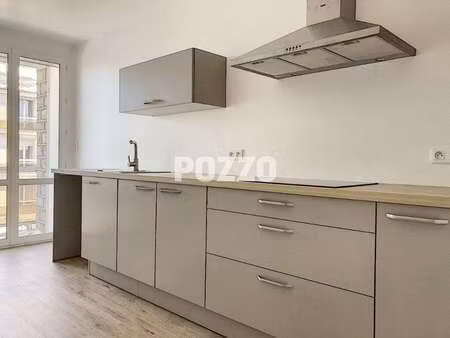 location appartement 4 pièces à avranches (50300) : à louer 4 pièces / 78m² avranches