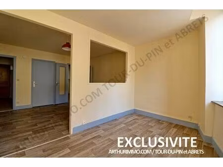 vente appartement 2 pièces 36 m2 à la tour-du-pin