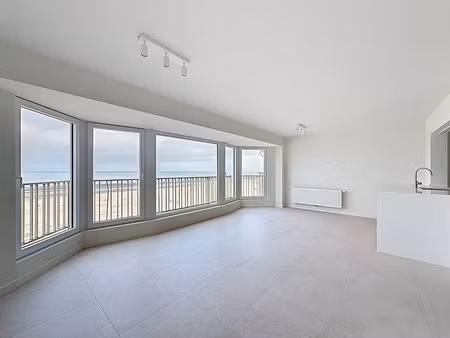 appartement te huur in koksijde met 2 slaapkamers