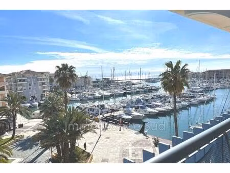 port fréjus. duplex d'exception avec vue mer panoramique et g