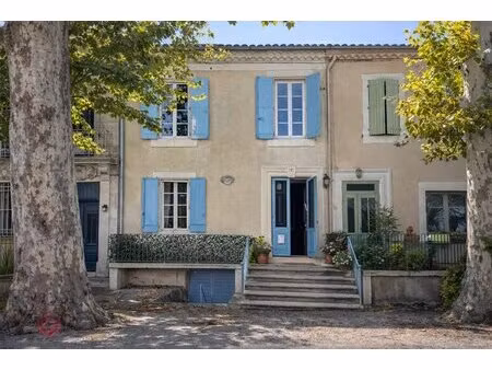 maison de village rénovée avec vue sur le canal