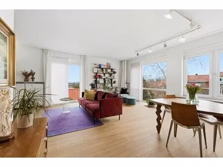 instapklaar appartement met 2 slpk in gegeerde buurt