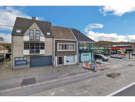 unieke combinatie van wooncomfort  atelier en tuin