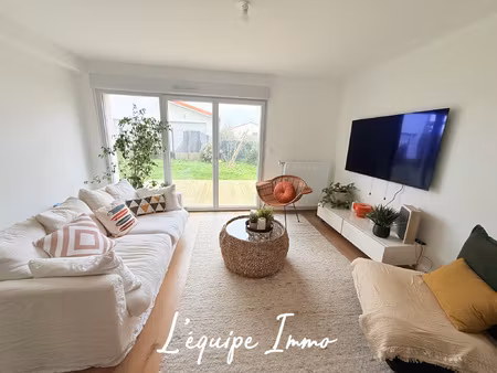 maison t4 de 80 m2 avec jardin  garage et 3 places de parkin