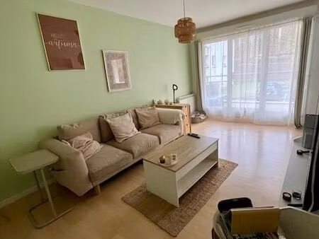 appartement f2 les collines st hilaire 39 67m² - construction 2006 - proche chu/st hilaire