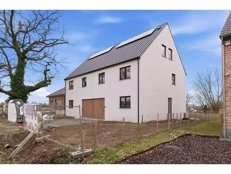 exlcusief wonen met landelijke elegantie in sint-truiden