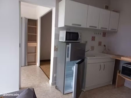 deux pièces meublé