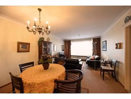 appartement te koop in berchem met 2 slaapkamers