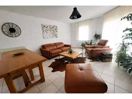 vente maison 5 pièces  81.32m²  les herbiers