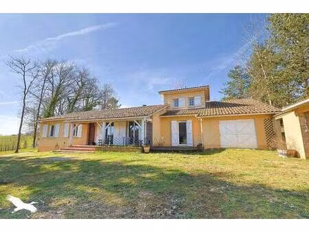 vente maison 4 pièces 128 m² saint-michel-de-villadeix (24380)