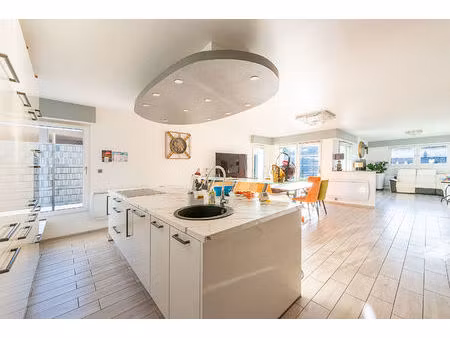 achat maison 7 pièces 188m²