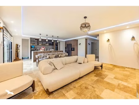 vente maison 4 pièces 113 m² à graulhet (81300)  270 000 €