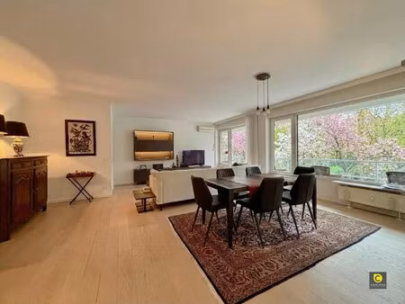 2slp app met 2 terrassen!