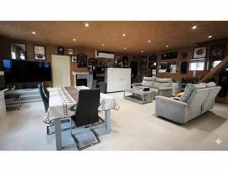 vente maison 4 pièces  120.00m²  château