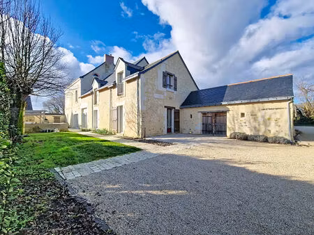 vente maison 9 pièces  205.00m²  baugé