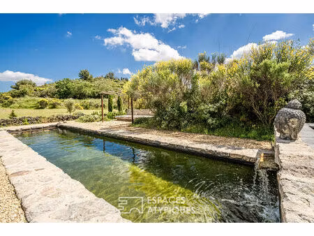sublime bergerie écologique rénovée avec vue sur le canigou
