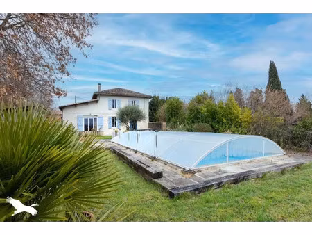 vente maison 5 pièces 186 m² à sainte-marie (32200)  317 700 €