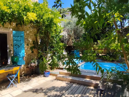 vente maison 7 pièces 182 m² aujargues (30250)