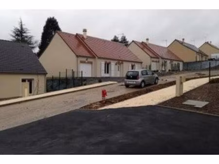 vente - hôtel particulier 4 pièces 107 m2 gien