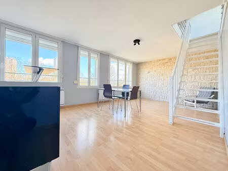 charmant duplex de 47m² avec parking