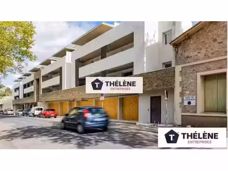 local commercial à vendre
