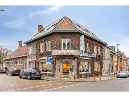 commercieel te koop in vilvoorde met 4 slaapkamers