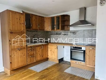 mlle. maéline eucher