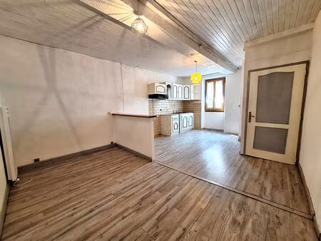 vente maison de village 3 pièces 53m2 néfiach 66170 - 58000 € - surface privée