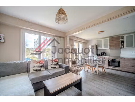 vente appartement 3 pièces 68 m² lons-le-saunier (39000)