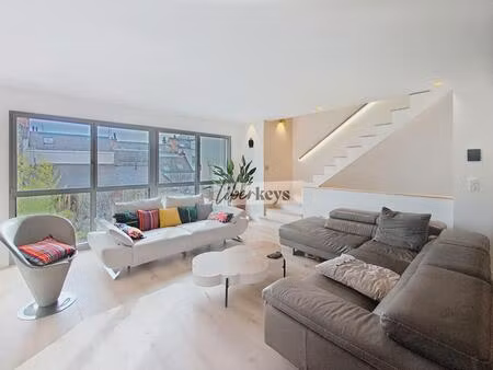 ? maison contemporaine d’exception – 145 m² – cœur de tour