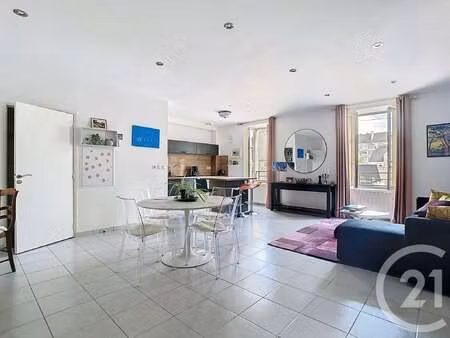 vente appartement 3 pièces à dinan (22100) : à vendre 3 pièces / 72m² dinan