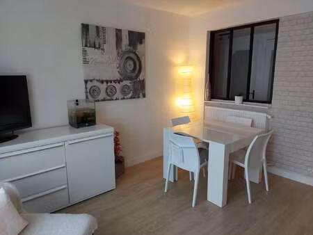 location appartement 3 pièces à brest (29200) : à louer 3 pièces / 60m² brest