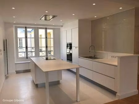 location appartement 5 pièces à rennes centre ville (35000) : à louer 5 pièces / 117m² ren