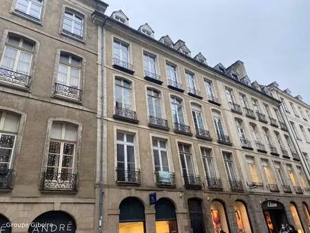 location appartement t1 à rennes centre ville (35000) : à louer t1 / 9m² rennes centre vil