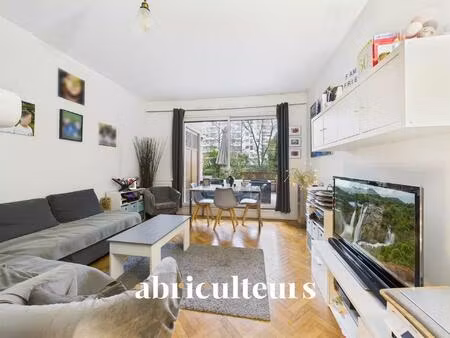 levallois : 3/4 pièces de standing avec terrasse de 21 m² et parking