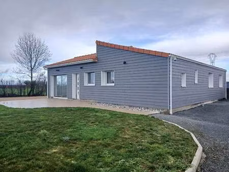 location maison à jallais (49510) : à louer / 88m² jallais