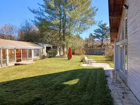 vente locaux professionnels 6 pièces 165 m² à roumare (76480)  395 000 €