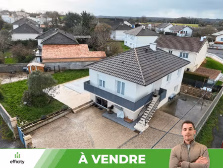 maison 7 pièces - 140 m²