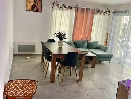 location appartement 3 pièces 67 m² à fagnières (51510)