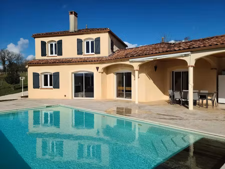 vente maison 8 pièces 212 m² à nuzéjouls (46150)  685 000 €