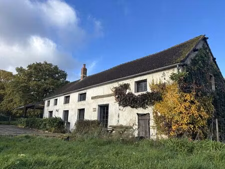 couleuvre maison individuelle sur 5 13 hectares de terrain privé  entourée par la nature..