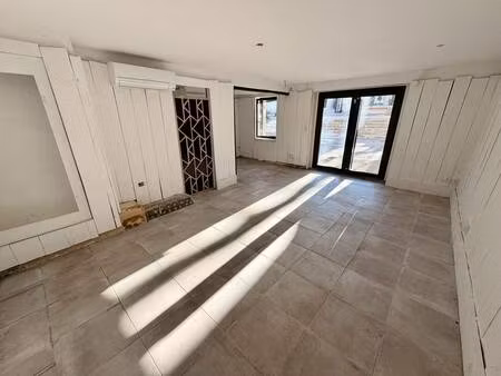 local commercial à louer