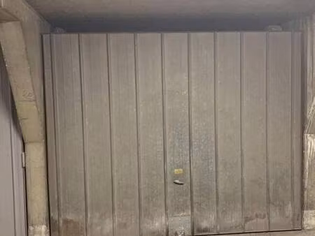 parking à louer