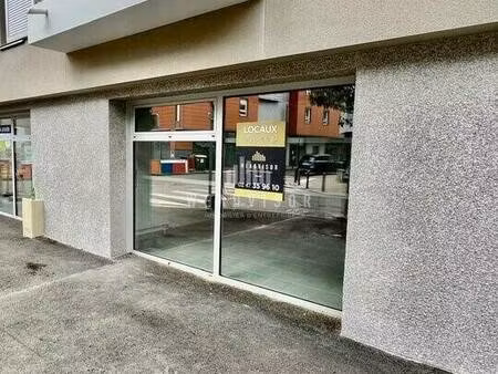 local commercial à louer