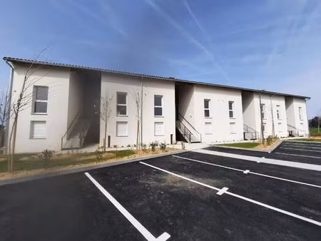 location appartement 3 pièces 66 m² à saint-sauveur (31790)